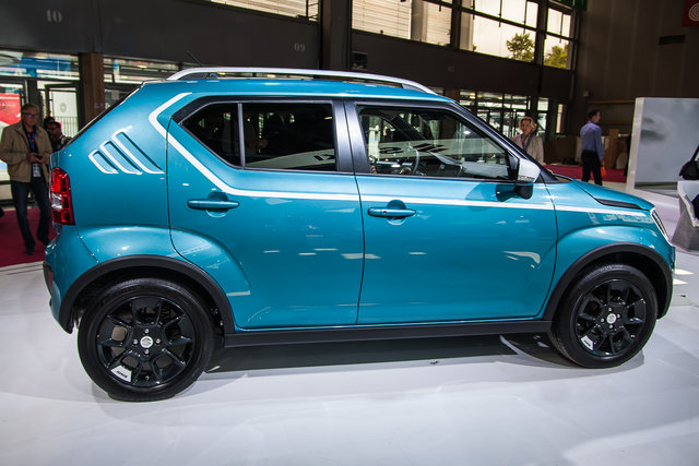 parigi 2016 suzuki ignis azzurra 3