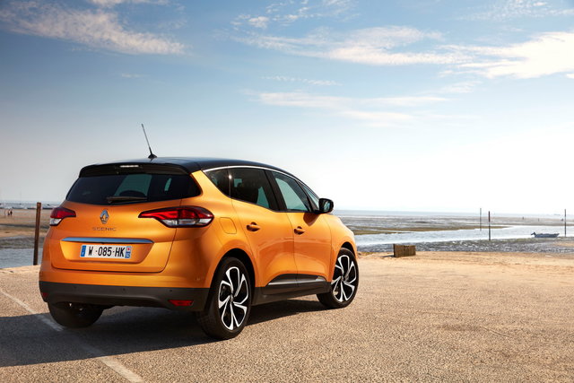 renault scenic 2016 06 1