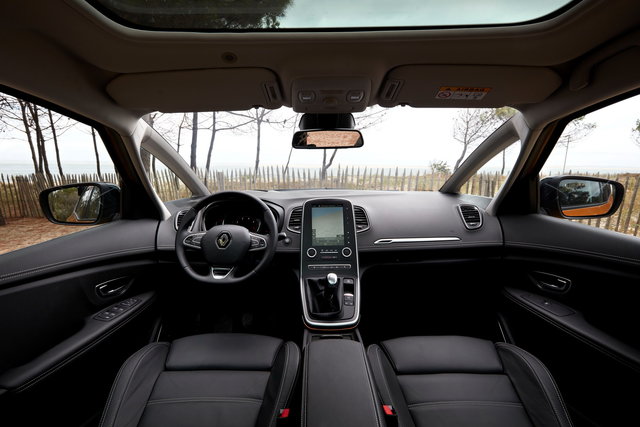 renault scenic 2016 09 1