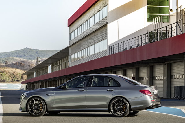 mercedes amg 63 2016 22