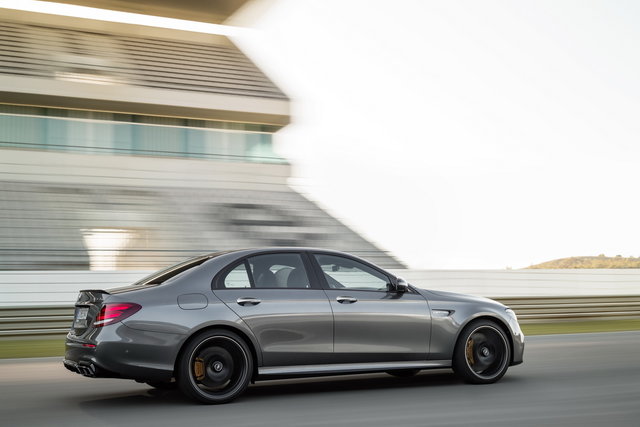 mercedes amg 63 2016 26