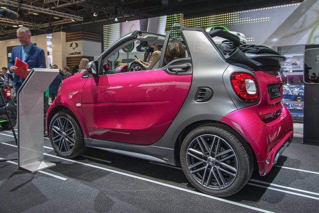 parigi 2016 smart fortwo cabrio ed 4