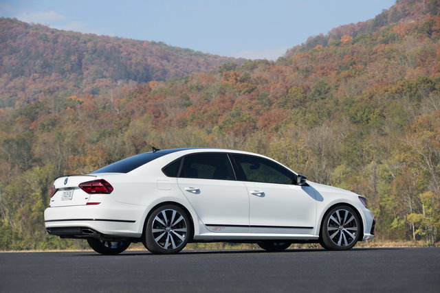 volkswagen passat gt concept 8