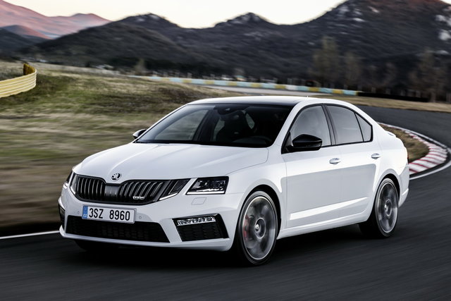 skoda octavia rs 2017 4