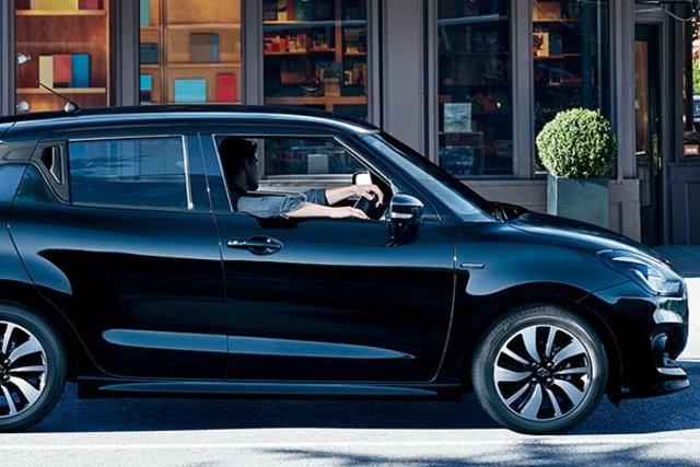 suzuki swifr 2017 giappone 6