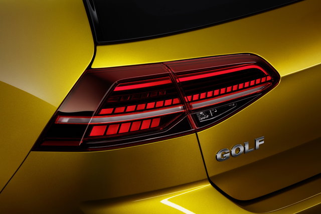 volkswagen golf 2017 05 0