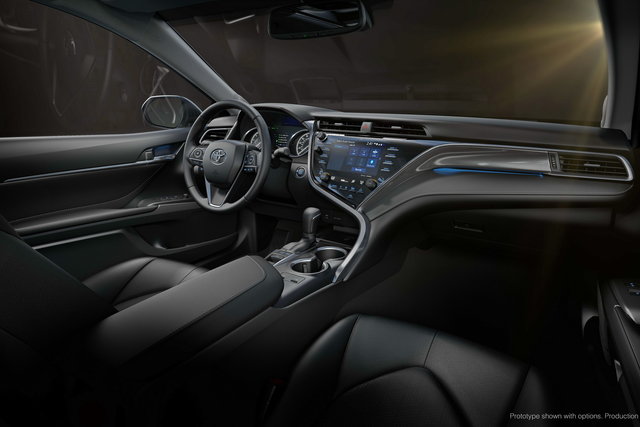 toyota camry 2017 08