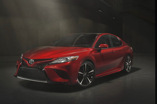 toyota camry 2017 10
