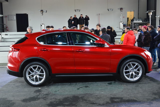 alfa romeo stelvio fans 3 0