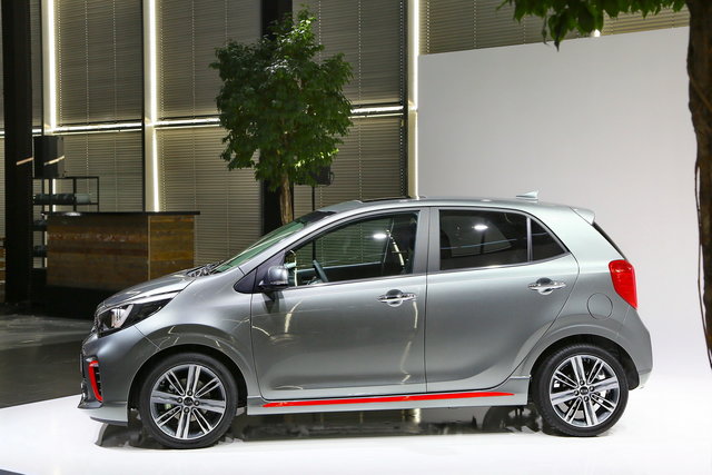 kia picanto 2017 presentazione 07