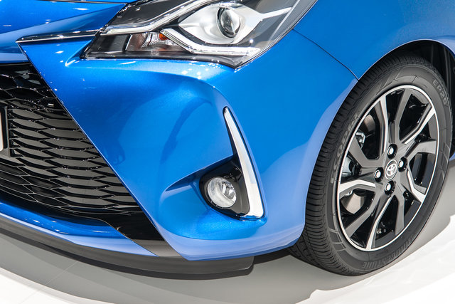 toyota yaris 5