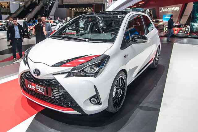 toyota yaris gran racing 3