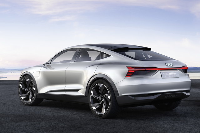 audi etron sportback concept 2017 07