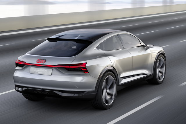 audi etron sportback concept 2017 16