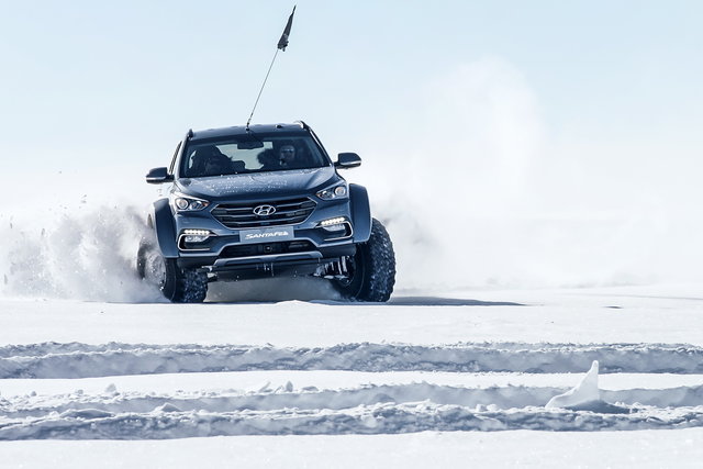 hyundai santa fe antartide 36