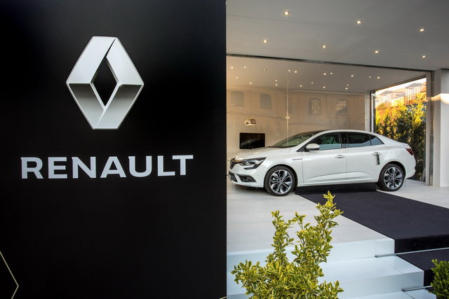 suite megane grand coupe 24