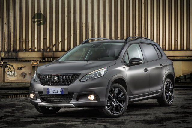 peugeot 2008 black matt 02