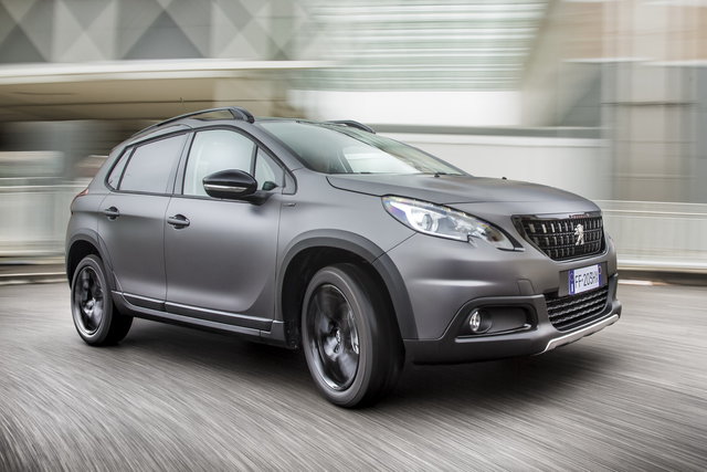 peugeot 2008 black matt 05