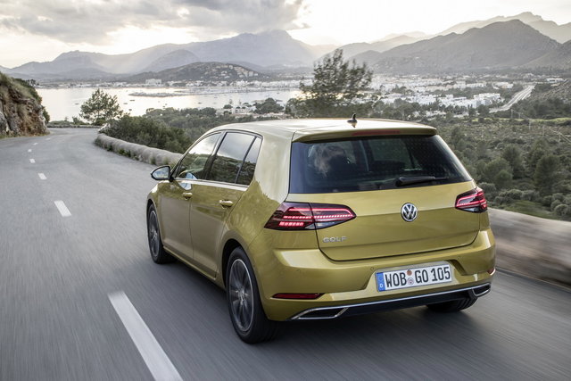 volkswagen golf gialla 5