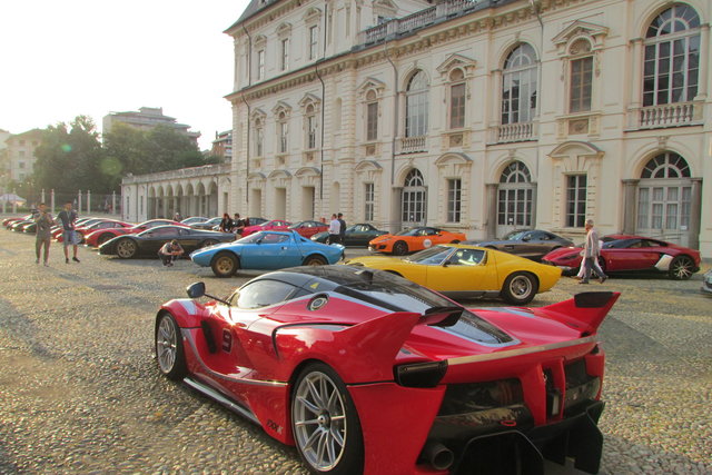 cars coffee torino 2017 02