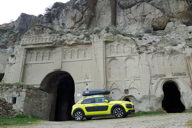 citroen c4 cactus avventura gialla 2017 03