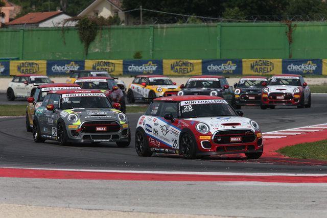 mini challege 2017 misano 13