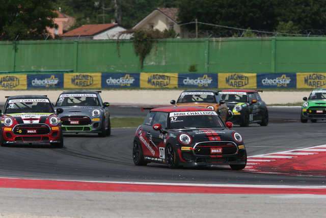 mini challege 2017 misano 15