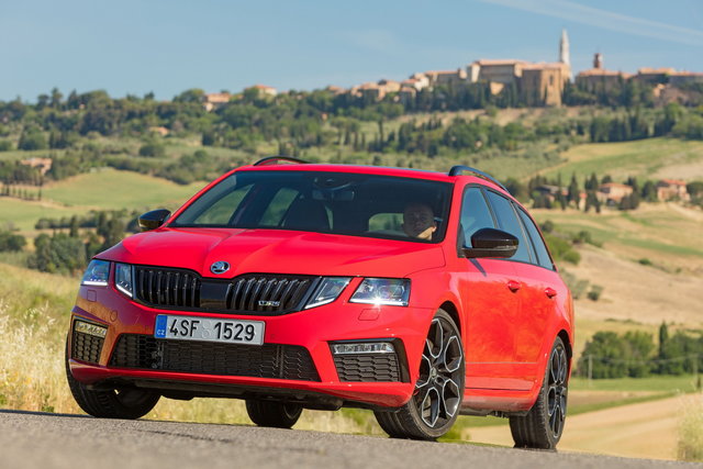 skoda octavia rs 245 11