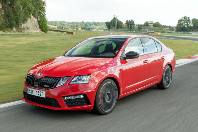 skoda octavia rs 245 17