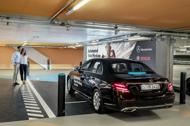 mercedes bosch parcheggio automatico 05