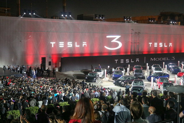 tesla model 3 2017 07 01