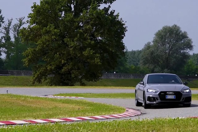 audi rs5 video 3