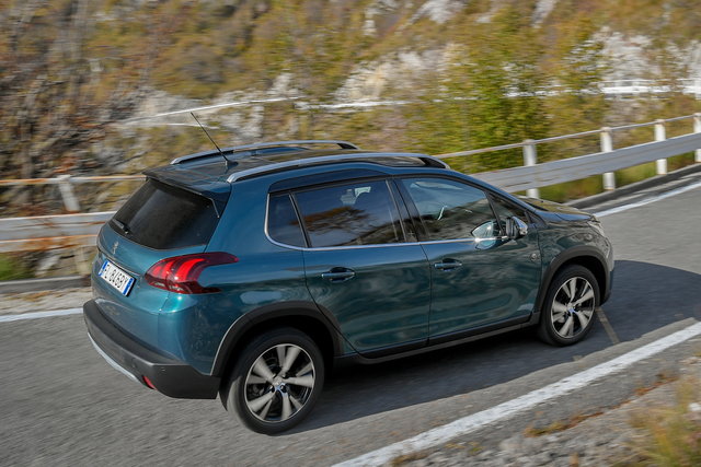 peugeot 2008 crossway 2017 10 03