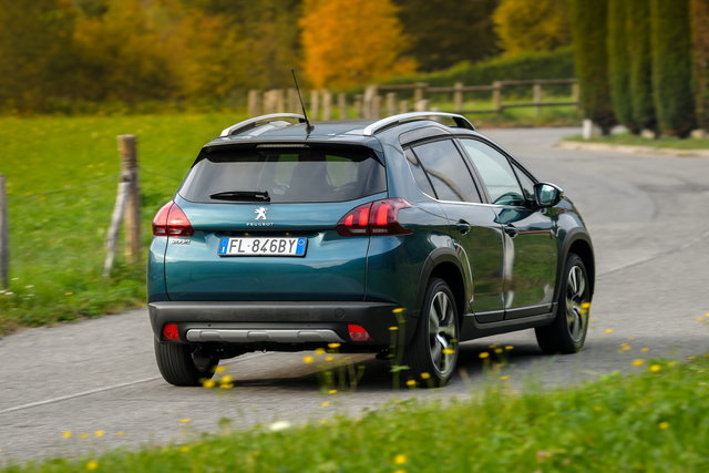 peugeot 2008 crossway 2017 10 04