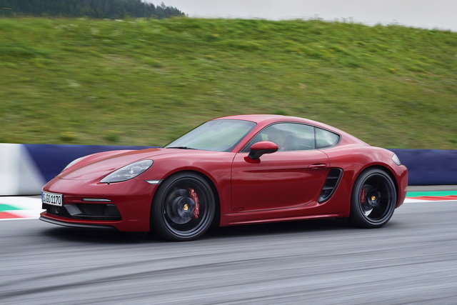 porsche 718 cayman boxster gts 2017 10 02