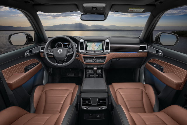 ssangyong rexton 2017 10 02