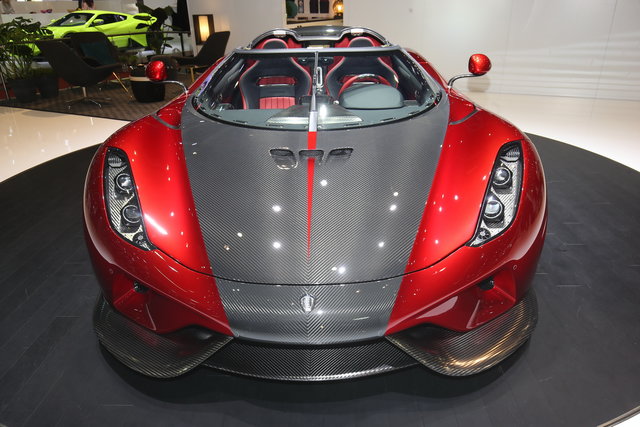koenigsegg regera 4