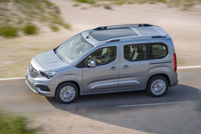 opel combo life 2018 02 03