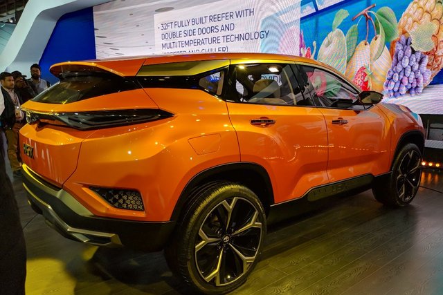 tata h5x concept rear three quarters right side at auto expo 2018