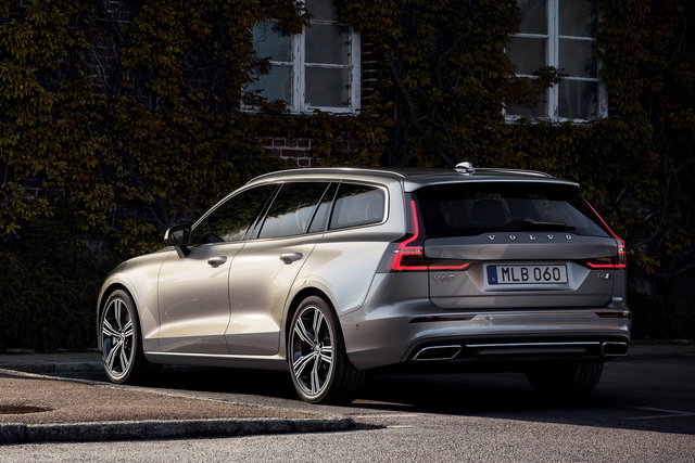 volvo v60 2018 02 36