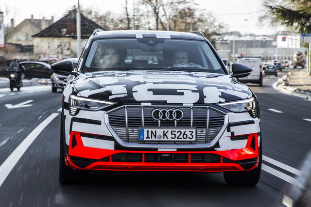 audi e tron quattro 2018 03 6
