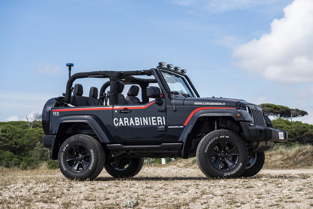 jeep wrangler carabinieri 2