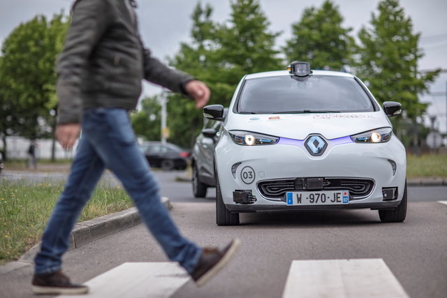 renault guida autonoma ruen 05