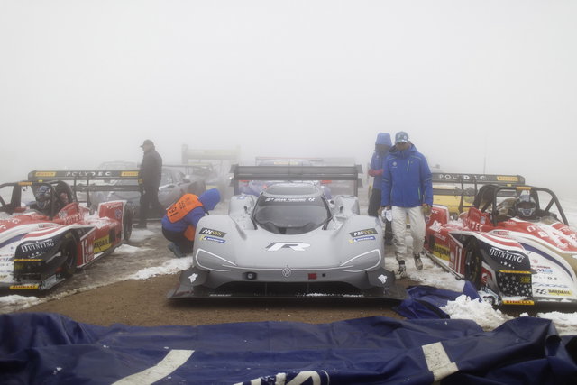 volkswagen pikes peak 2018 6