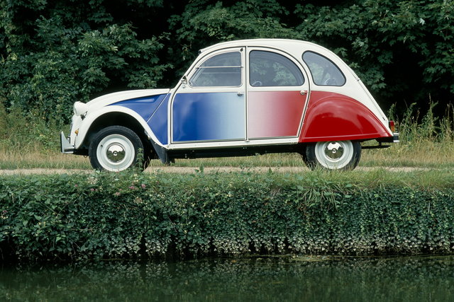 citroen 2cv 007