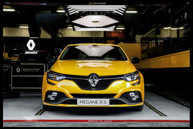 renault megane rs trophy 2018 07 21