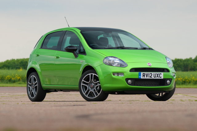 fiat punto storia 01