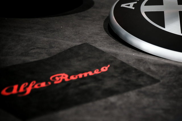 alfa romeo b tech 2018 09 18