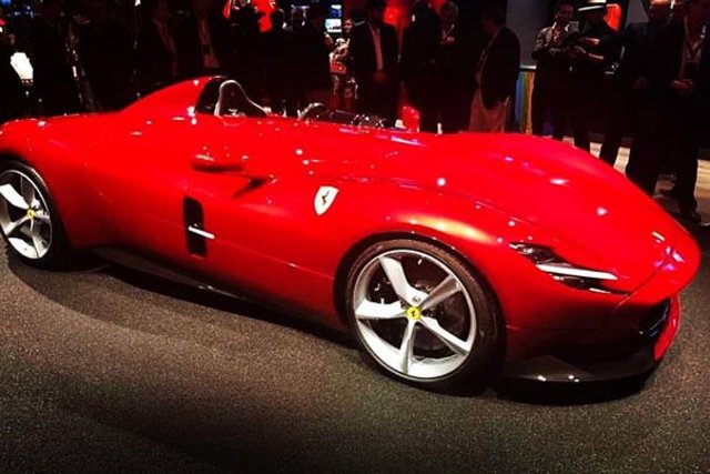 ferrari monza 2018 spy 4