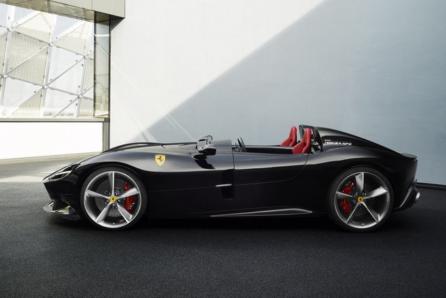 ferrari monza sp1 sp2 11
